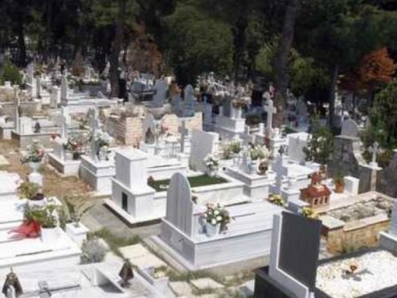 Καλαμάτα: η ιεροσυλία στους τάφους έγινε για χρυσαφικά