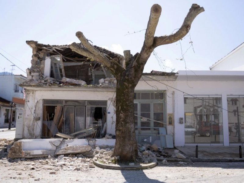 Σεισμός-Πάργα: Ζημιές σε πολλά σπίτια - Κάποια είναι ακατάλληλα - Από θαύμα σώθηκε ζευγάρι! (φωτό)