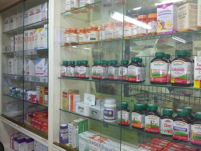 Έκτακτα μέτρα και στα φαρμακεία για τον περιορισμό της εξάπλωσης του κορoνοϊού