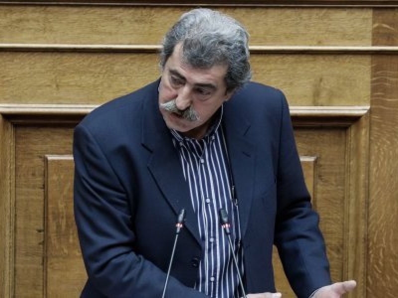 Ο Παύλος Πολάκης παραπέμπεται στην Επιτροπή Δεοντολογίας της Βουλής (Live Βίντεο)