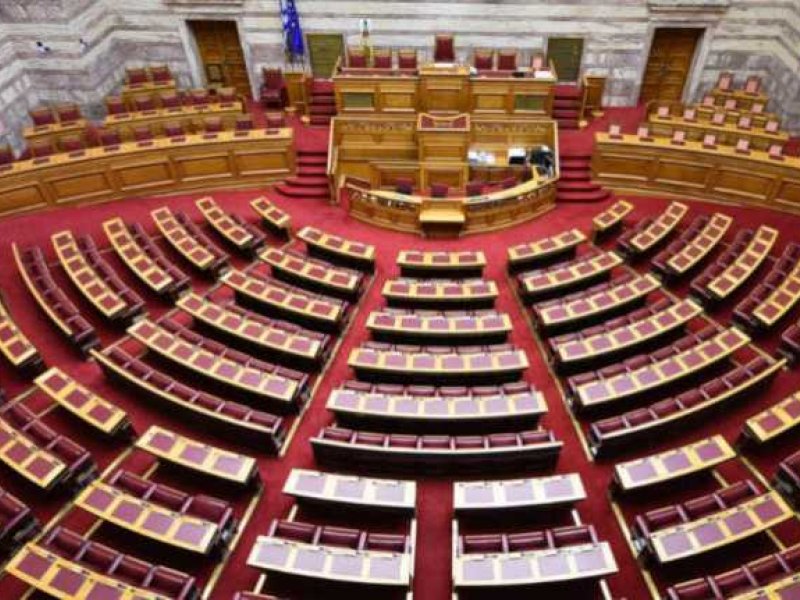 Απορρίφθηκε η πρόταση μομφής του ΣΥΡΙΖΑ - Η κυβέρνηση πήρε ψήφο εμπιστοσύνης με 156 βουλευτές