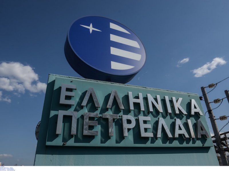 ΕΛΠΕ: Δωρεάν καύσιμα ΕΚΟ στον Δήμο Αθηναίων για τα οχήματα απολύμανσης