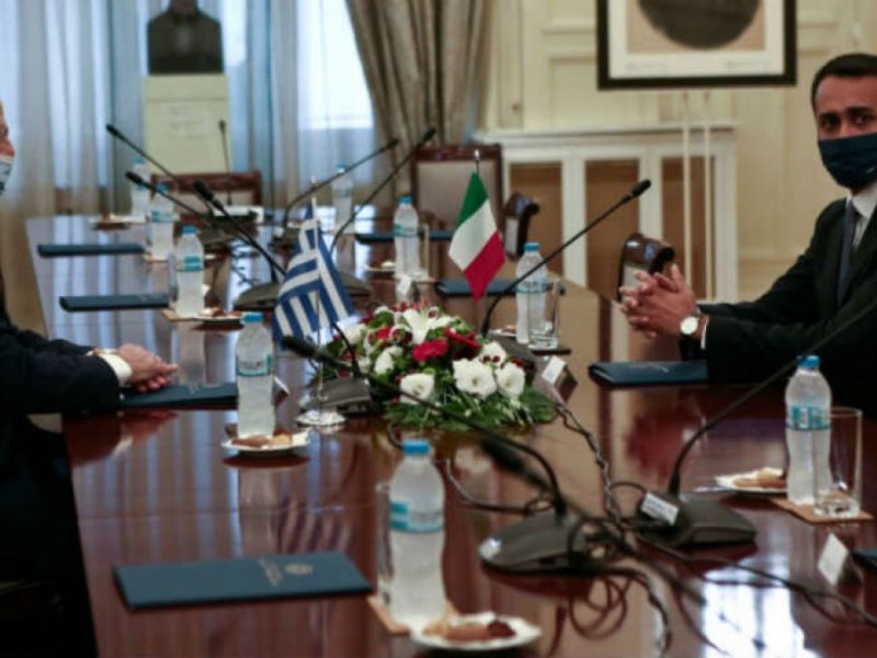 ΑΟΖ: Από τη συμφωνία με Ιταλία στην Αίγυπτο - Πότε μεταβαίνει στο Κάιρο ο Νίκος Δένδιας