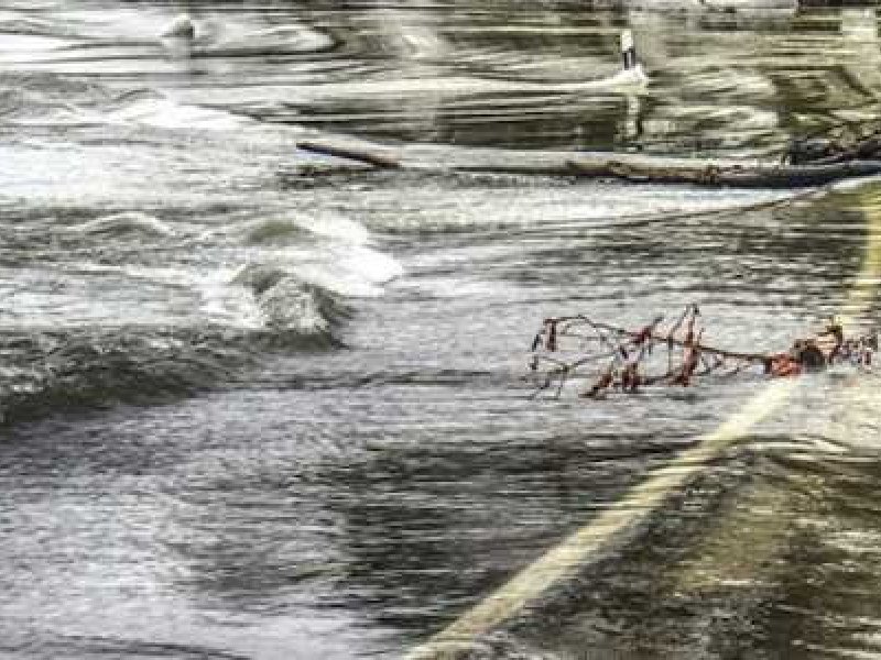 Θάσος: Σοβαρά προβλήμα και καταστροφές στα Λιμενάρια λόγω της καταρρακτώδους βροχής