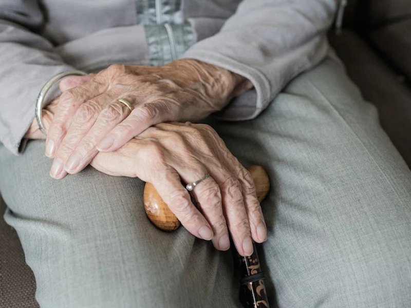 Πρόστιμο 10.000 ευρώ σε μονάδα φροντίδας ηλικιωμένων για μη τήρηση των μέτρων