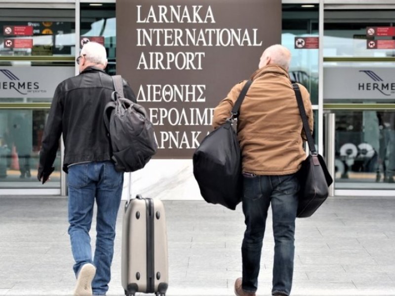 Κύπρος: «Ταξιδιωτική υποβάθμιση» της Ελλάδας μετά την αύξηση των κρουσμάτων