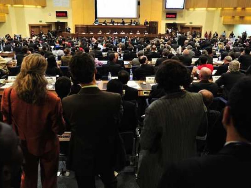 Χαριστική βολή στα συνέδρια λόγω πλαφόν 50 ατόμων –  40 εκατ. ευρώ οι απώλειες