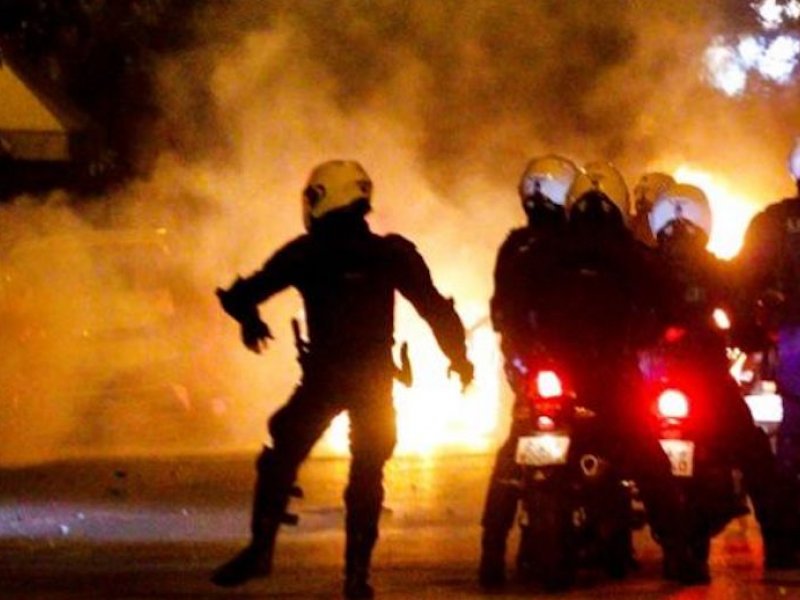 Ερευνώνται όλες οι καταγγελίες για αστυνομική βία στη Νέα Σμύρνη - 4 ΕΔΕ
