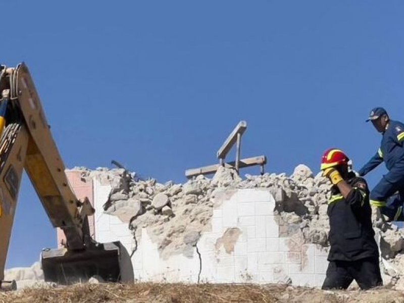 Σεισμός στην Κρήτη: Σε ετοιμότητα ο υγειονομικός μηχανισμός - Σε σκηνές και ξενοδοχεία 2.500 άνθρωποι
