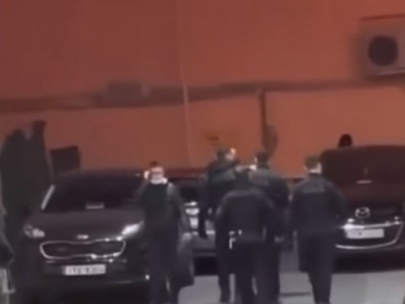 Άγιος Δημήτριος:  Το κάλεσμα σε κορονοπάρτι οδήγησε στη σύλληψη του Daddy Tsoulfa (βίντεο)