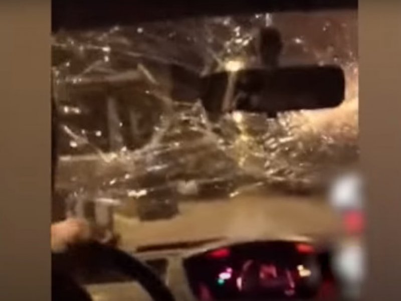 Συμμορία βανδαλίζει και κλέβει αυτοκίνητα και μετά ανεβάζει βίντεο στα social media! (Βίντεο)