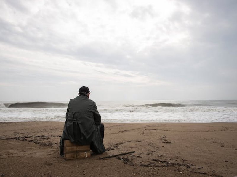 'Ερευνα: Οι συχνοί χωρισμοί και η μοναξιά βλάπτουν σοβαρά την υγεία των ανδρών
