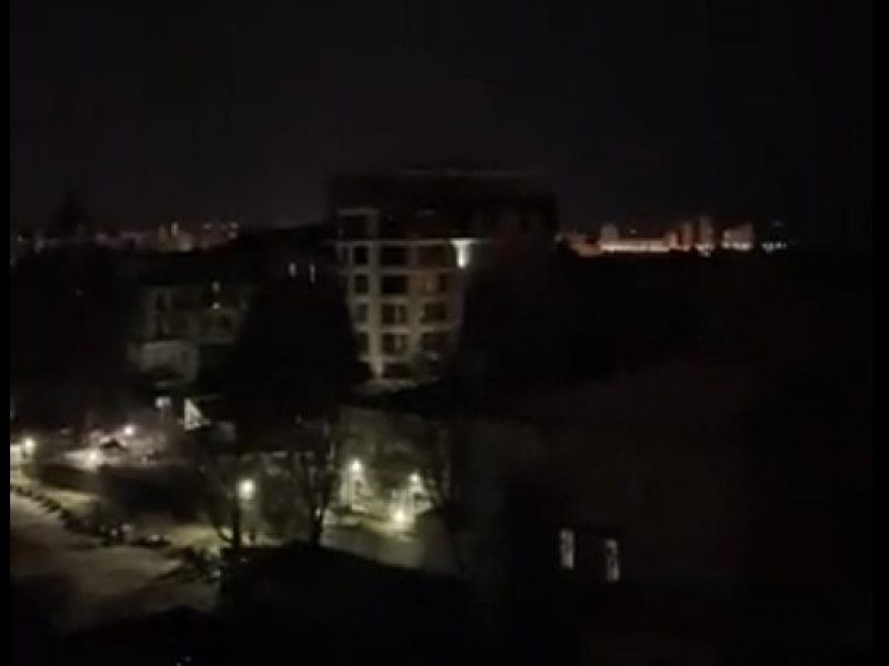 Ουκρανία: Οι σειρήνες του πολέμου ηχούν κι απόψε στο ερημωμένο Κίεβο