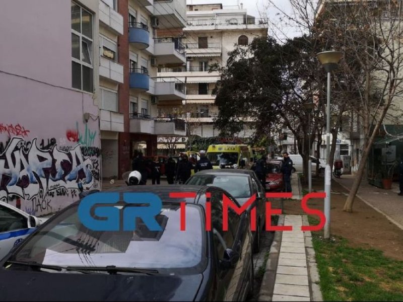 Τραγωδία στη Θεσσαλονίκη: Γυναίκα έπεσε από τον 5ο όροφο πολυκατοικίας