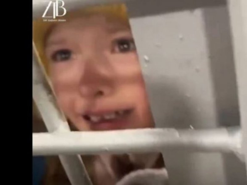 Ντροπή: Η ρωσική Αστυνομία συλλαμβάνει παιδιά που ήταν σε αντιπολεμικές διαδηλώσεις! (Βίντεο)