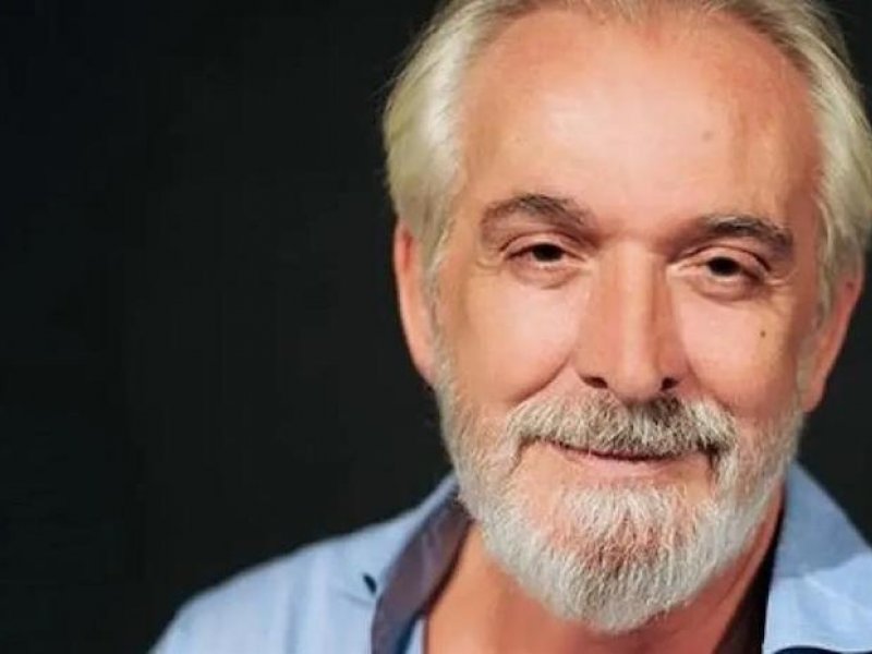 Πέθανε ο ηθοποιός Κωνσταντίνος Ζαμπάρας