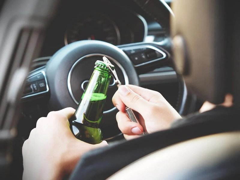 Κρήτη: Οδηγούσε μεθυσμένη έχοντας τα παιδιά της στο αυτοκίνητο – Την 
