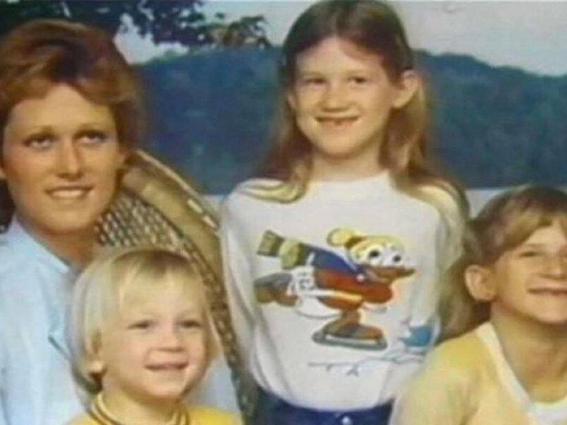 Η συγκλονιστική ιστορία της Christie Downs, του κοριτσιού το οποίο προσπάθησε να δολοφονήσει η μητέρα της μαζί με τα αδέλφια της (Βίντεο)