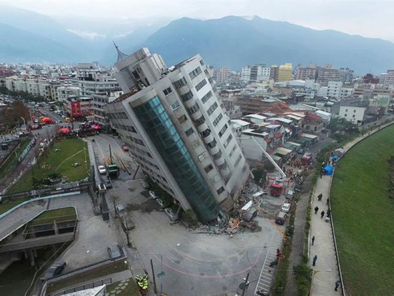 Σεισμός 7,2 Ρίχτερ στην Ταϊβάν – Συγκλονιστικές εικόνες